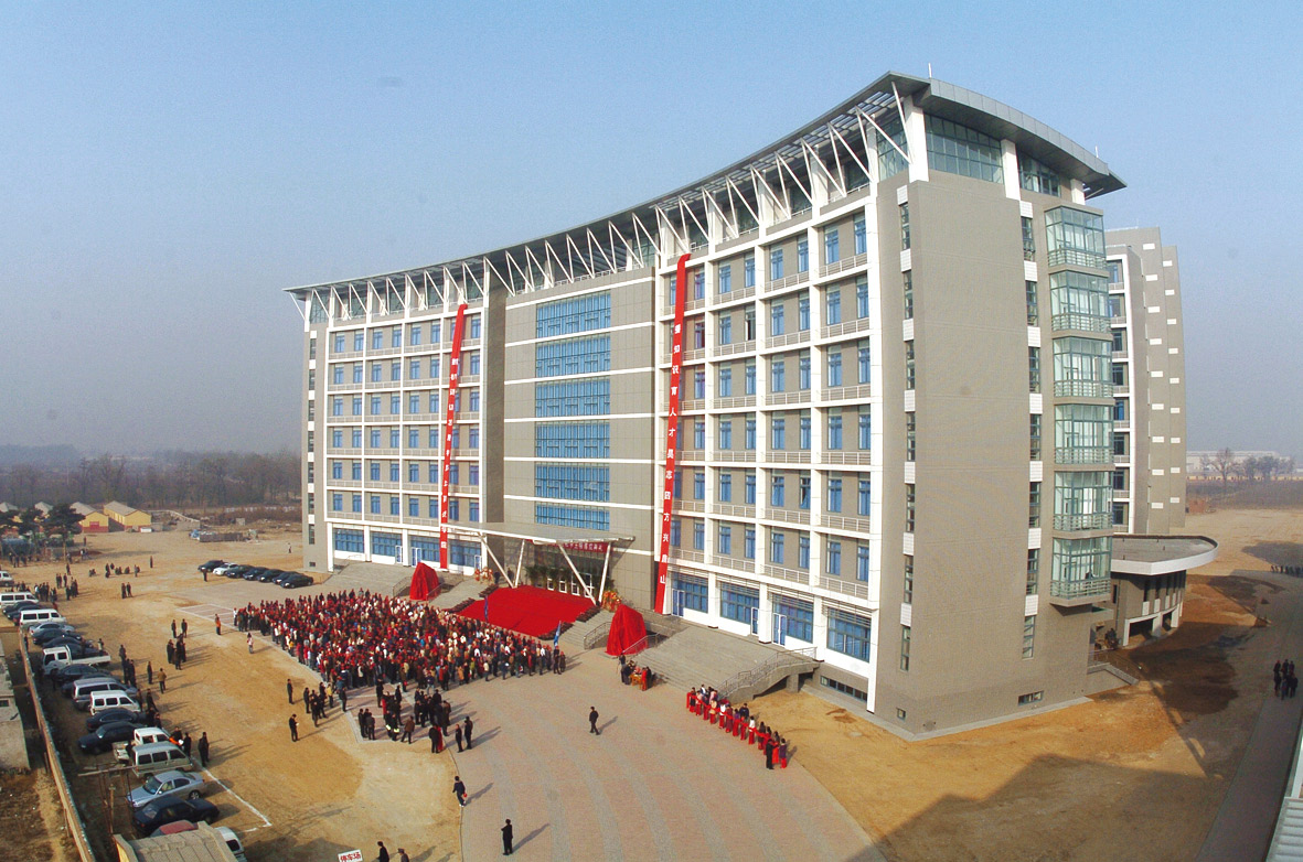 河北理工大学新校区.jpg